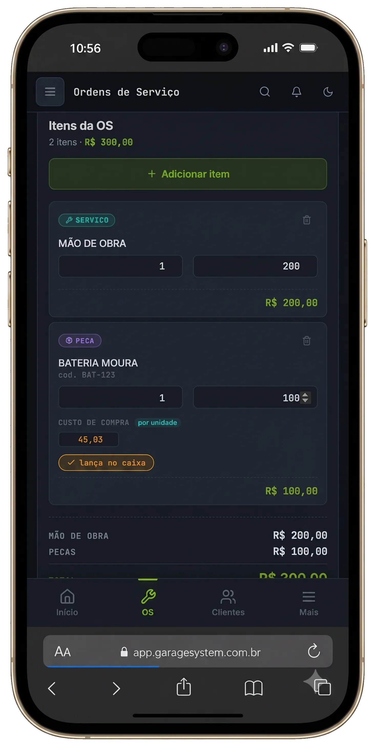 Tela real dos itens da ordem de serviço no celular com mão de obra, peça e total somados automaticamente